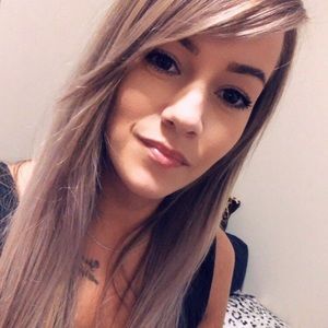 Meet your Posher, Rebecca